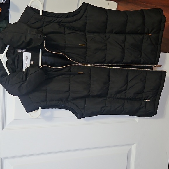 Calvin Klein Jackets & Blazers - LikeNew Small Calvin Klein Black Quilted Vest with Gold Accents